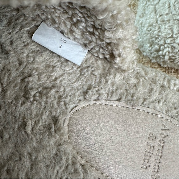 Abercrombie & Fitch Tan  Platform Open Toe Boucle/Sherpa Slippers Size 8 - Picture 8 of 11